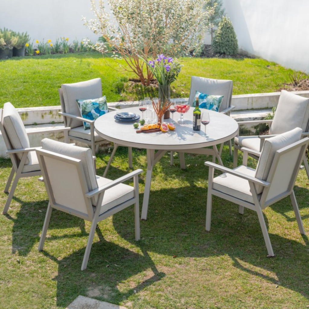 Outdoor Dining Set