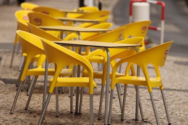 Canteen Furniture Manufacturers