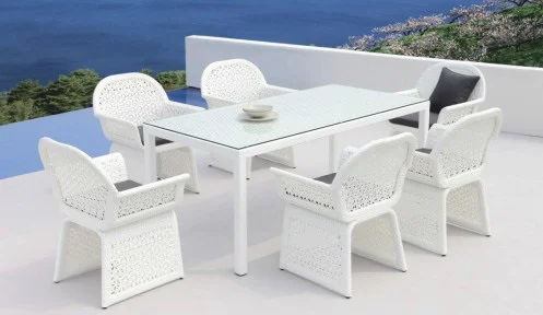 Wicker Table